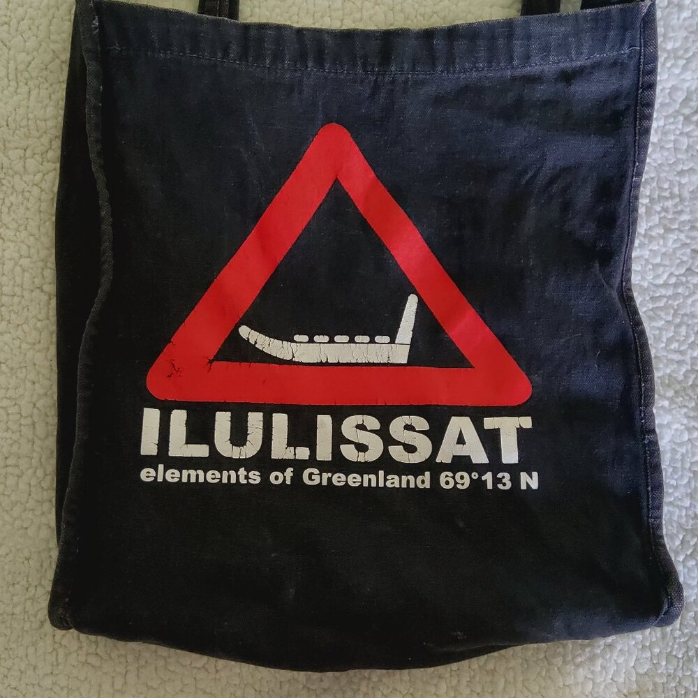 Ilulissat Greenland Graphic Canvas School Bag Distressed Retro Messenger Tote